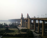 南京后天天气